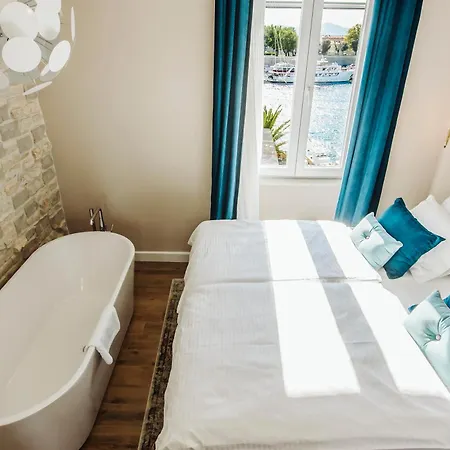 Apartment Magic View