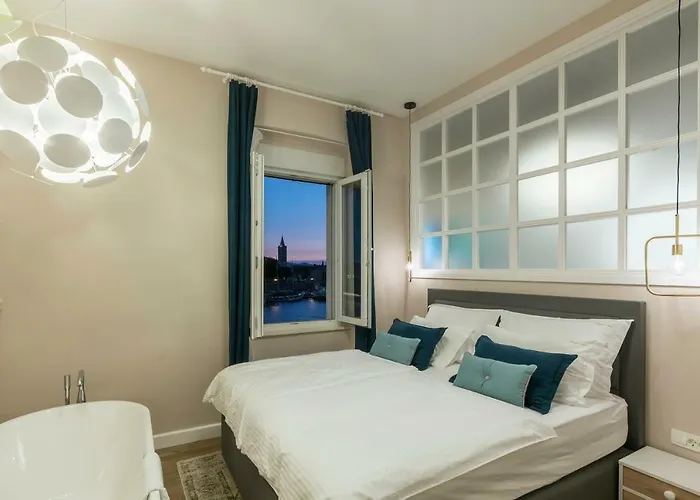 Magic View זאדאר