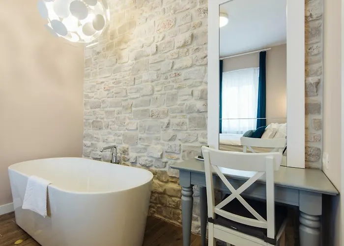 Magic View זאדאר